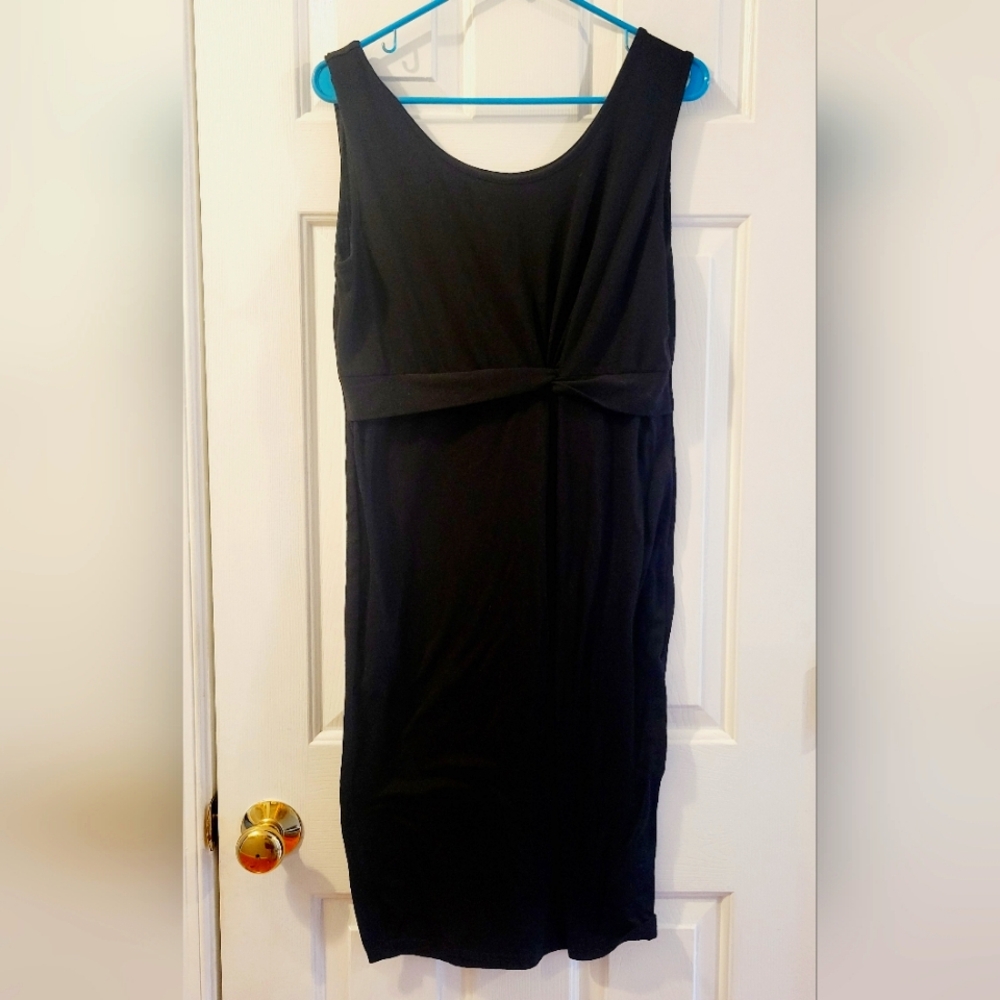 Simple cute design large black dress